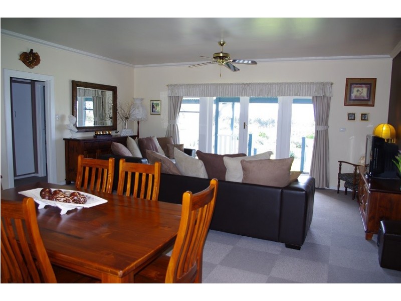 Lot 354 Red Gum Pass Road, Kendenup WA 6323