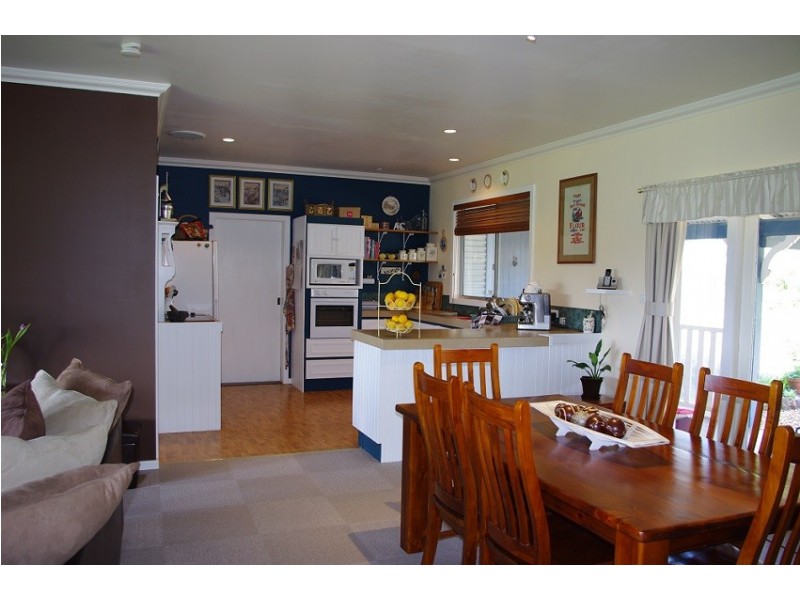 Lot 354 Red Gum Pass Road, Kendenup WA 6323