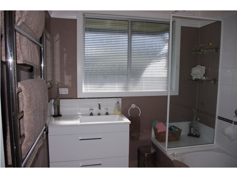 Lot 354 Red Gum Pass Road, Kendenup WA 6323