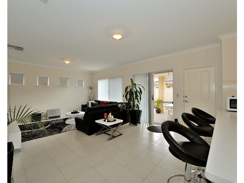 4 Newby Court, Waikiki WA 6169