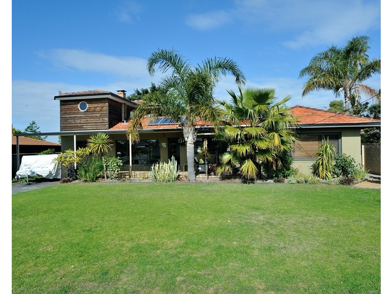 19 Ninda Road, Shoalwater WA 6169