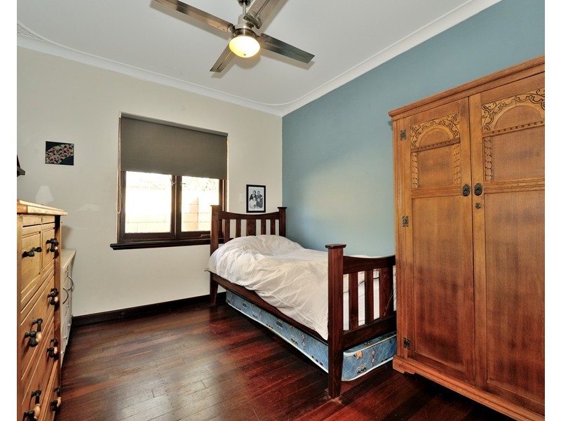 19 Ninda Road, Shoalwater WA 6169