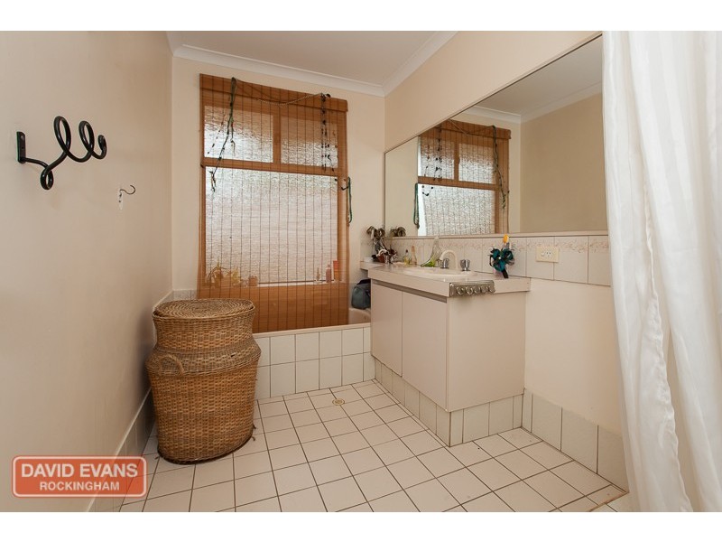 2 Tropea Place, Secret Harbour WA 6173