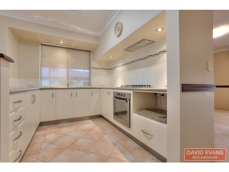 7 Summerlea Avenue, Meadow Springs WA 6210