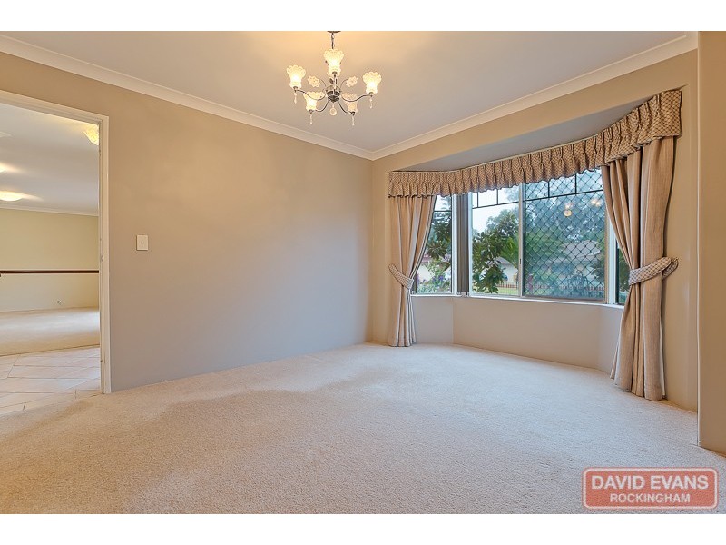 7 Summerlea Avenue, Meadow Springs WA 6210