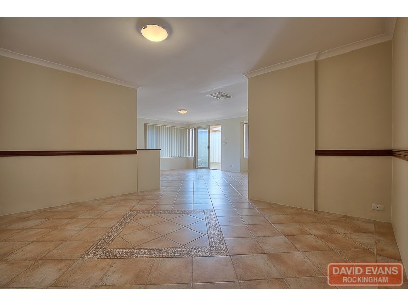 7 Summerlea Avenue, Meadow Springs WA 6210