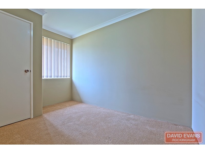 7 Summerlea Avenue, Meadow Springs WA 6210