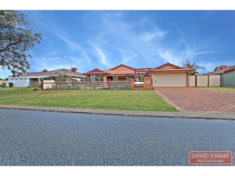 7 Summerlea Avenue, Meadow Springs WA 6210