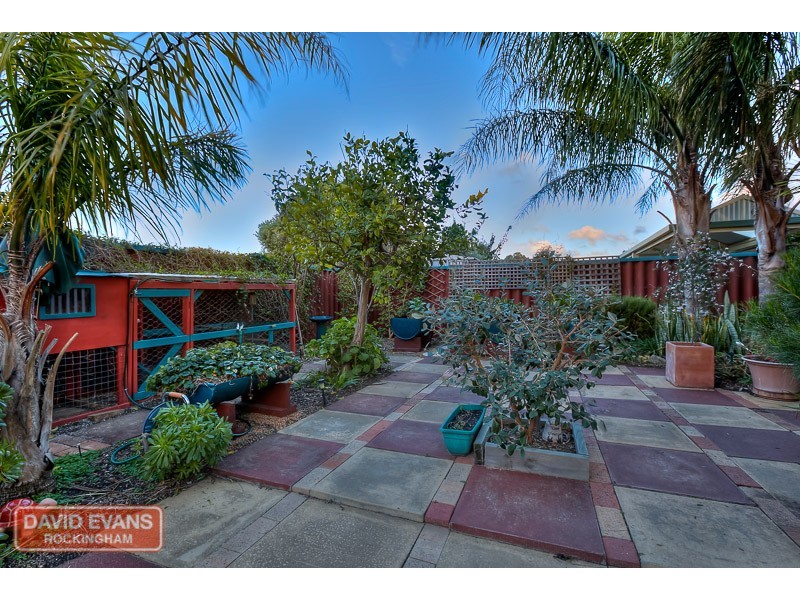 5 Traine Close, Waikiki WA 6169