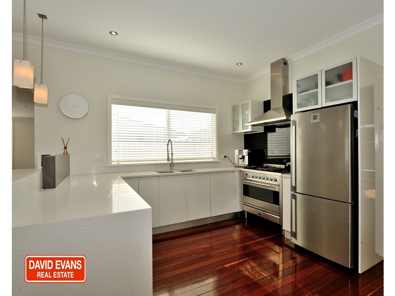 42A McKenzie Road, Shoalwater WA 6169