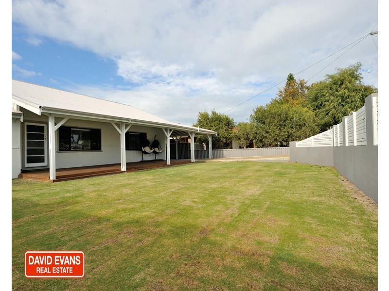 42A McKenzie Road, Shoalwater WA 6169
