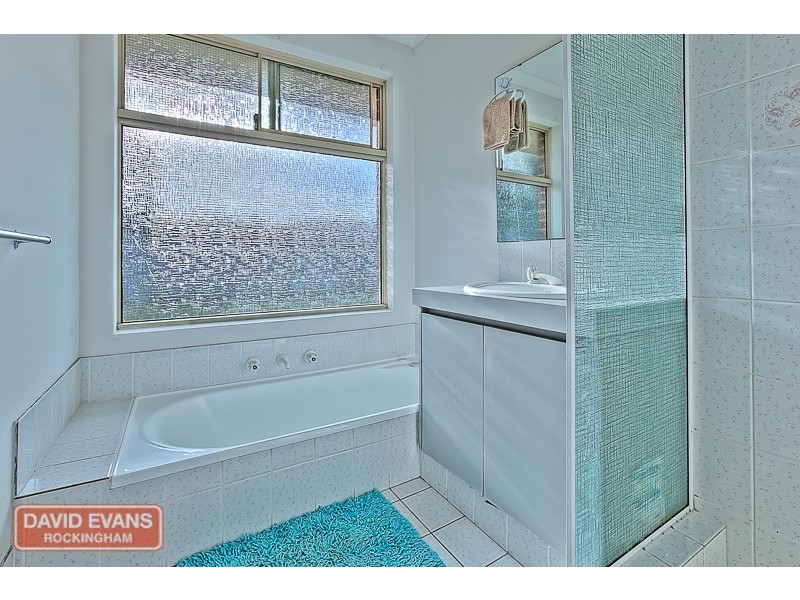 19 Mauritius Court, Waikiki WA 6169