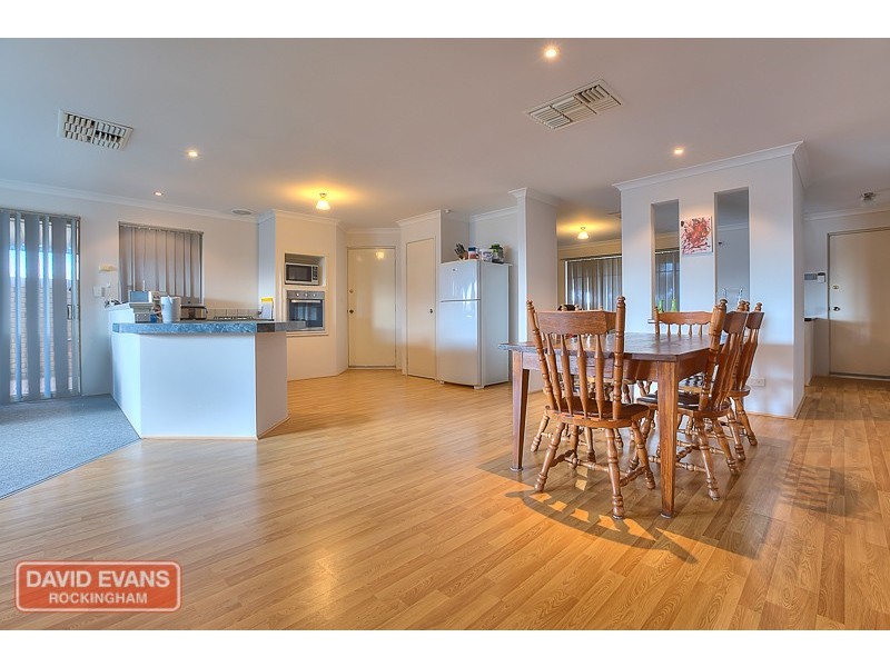 19 Mauritius Court, Waikiki WA 6169