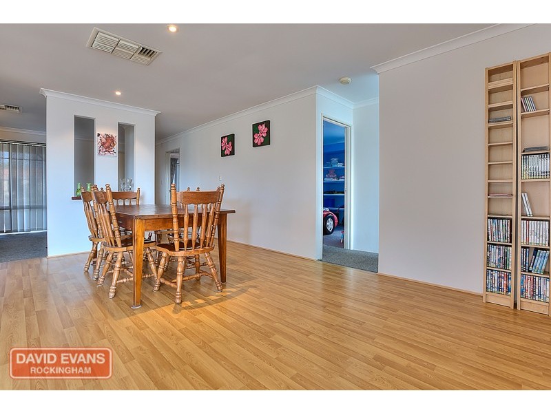 19 Mauritius Court, Waikiki WA 6169