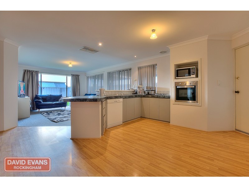 19 Mauritius Court, Waikiki WA 6169