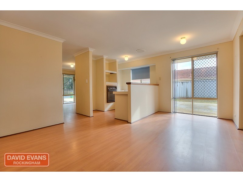 55 Inverness Drive, Meadow Springs WA 6210