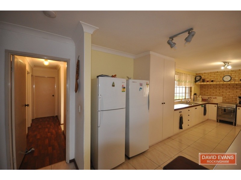 6 Athena Court, Cooloongup WA 6168