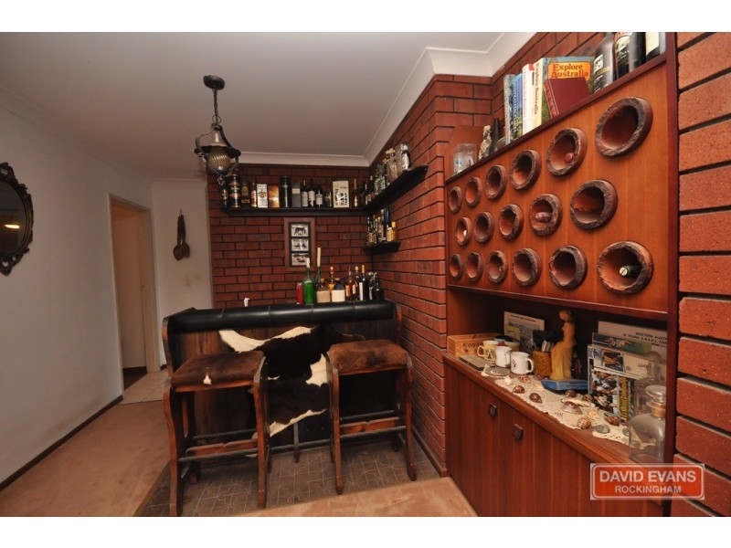 6 Athena Court, Cooloongup WA 6168