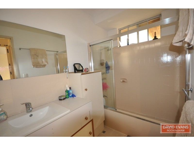 6 Athena Court, Cooloongup WA 6168