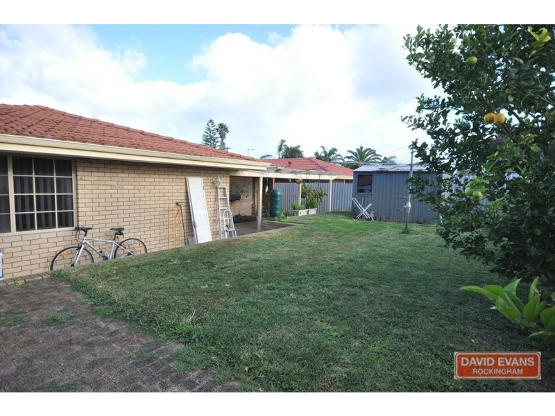 6 Athena Court, Cooloongup WA 6168