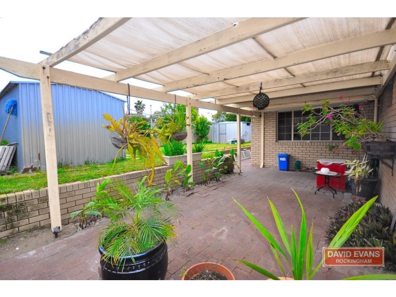 6 Athena Court, Cooloongup WA 6168