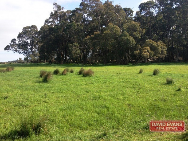 120 Penfold Road, Rosa Brook WA 6285