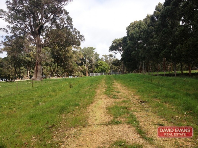 120 Penfold Road, Rosa Brook WA 6285