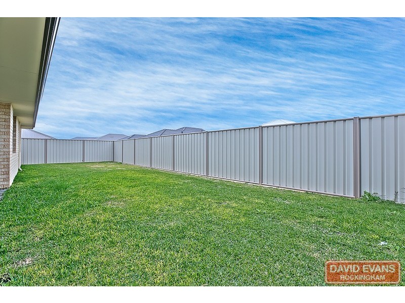 19 Alassio Parade, Secret Harbour WA 6173