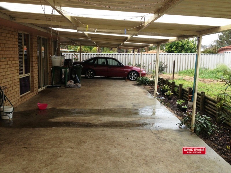 10 Graydon Grove, Leda WA 6170