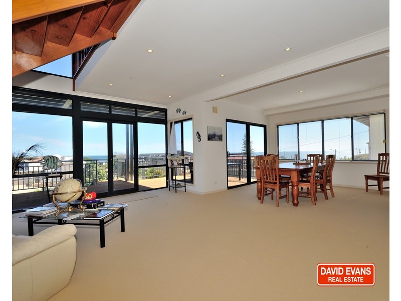 14 Hilda Road, Waikiki WA 6169