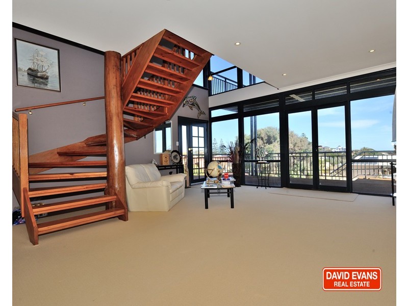 14 Hilda Road, Waikiki WA 6169