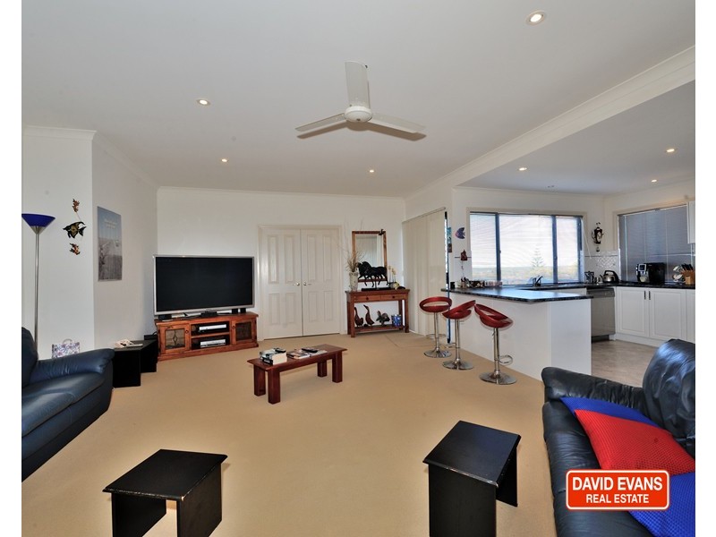 14 Hilda Road, Waikiki WA 6169