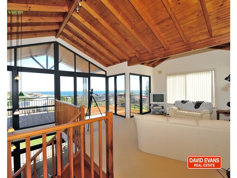 14 Hilda Road, Waikiki WA 6169