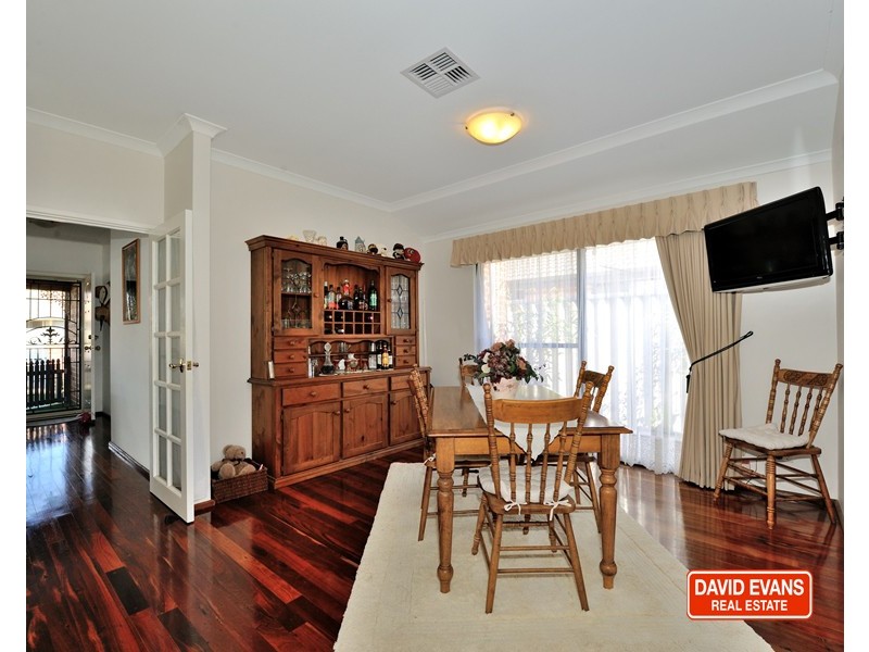 14 Valheru Avenue, Rockingham WA 6168