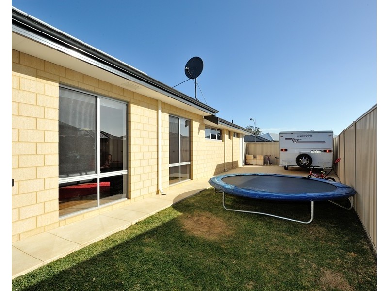 4 Rainbird Street, Baldivis WA 6171