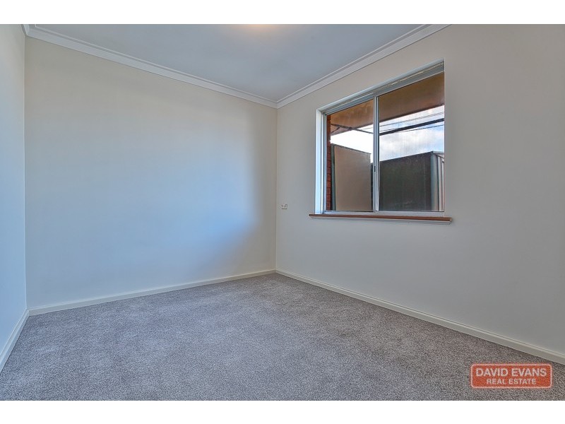 17/12 Hefron Street, Rockingham WA 6168