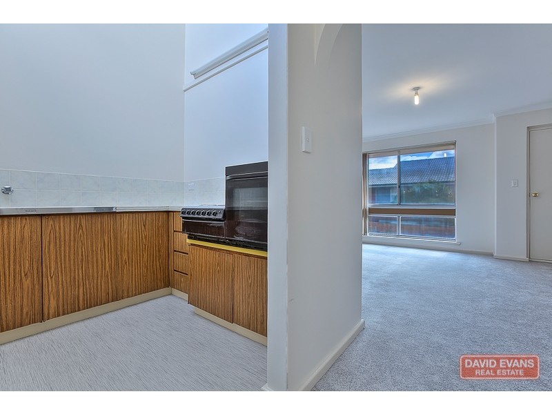 17/12 Hefron Street, Rockingham WA 6168
