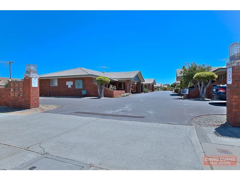 17/12 Hefron Street, Rockingham WA 6168