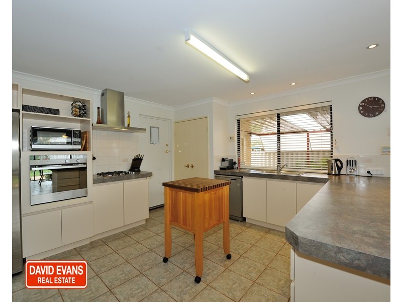 3 Kilmeny Loop, Warnbro WA 6169