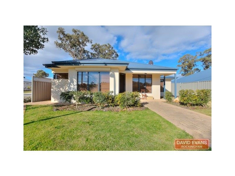 15 Ringwood Loop, Wellard WA 6170
