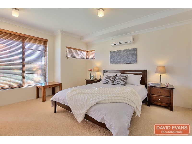 15 Ringwood Loop, Wellard WA 6170