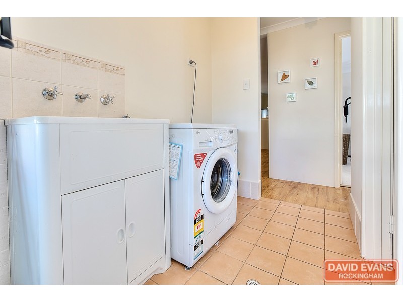 15 Ringwood Loop, Wellard WA 6170