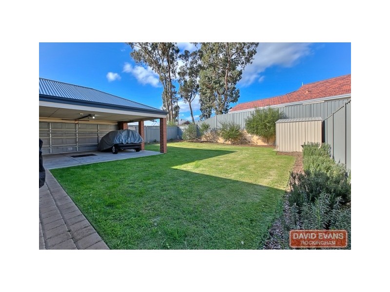15 Ringwood Loop, Wellard WA 6170