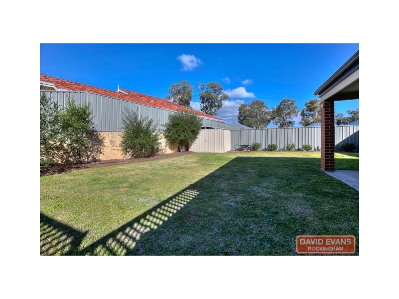 15 Ringwood Loop, Wellard WA 6170