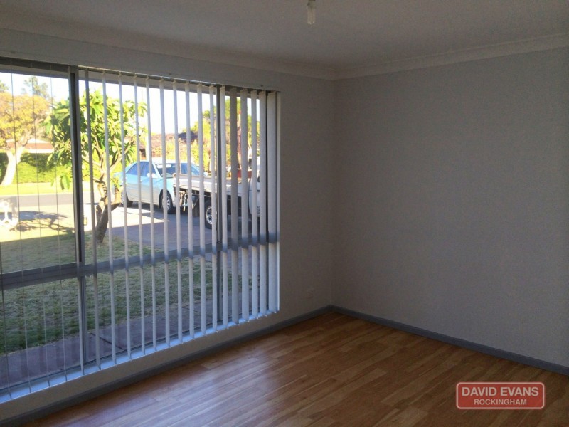 12 Mataitai Loop, Cooloongup WA 6168