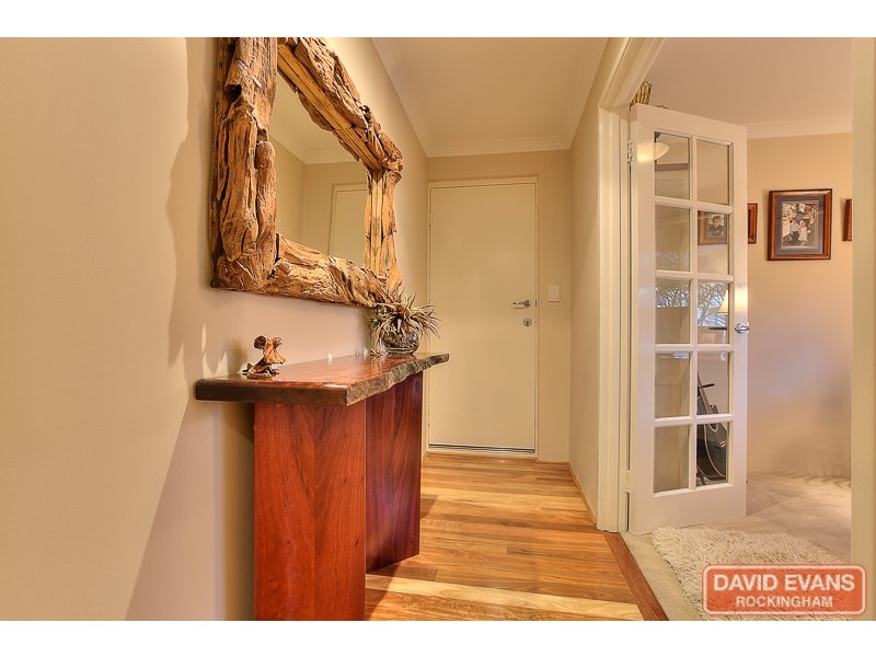 38 Bancoura Parkway, Secret Harbour WA 6173