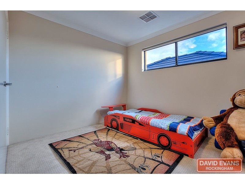 38 Bancoura Parkway, Secret Harbour WA 6173