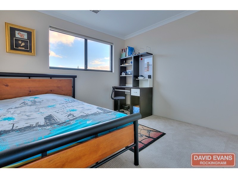 38 Bancoura Parkway, Secret Harbour WA 6173