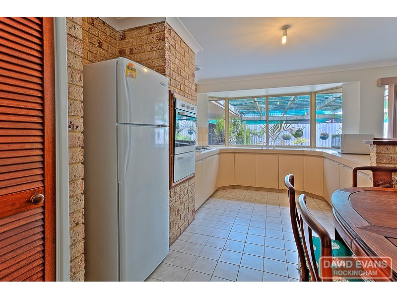 14 Seahaven Street, Safety Bay WA 6169