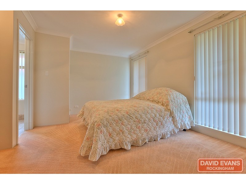 14 Seahaven Street, Safety Bay WA 6169